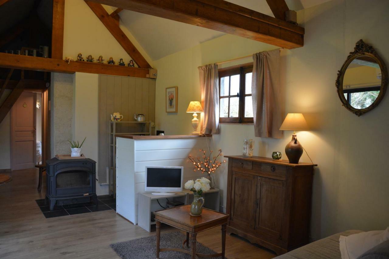 Le Jardin Sauvage Bed & Breakfast Maintenay Bagian luar foto